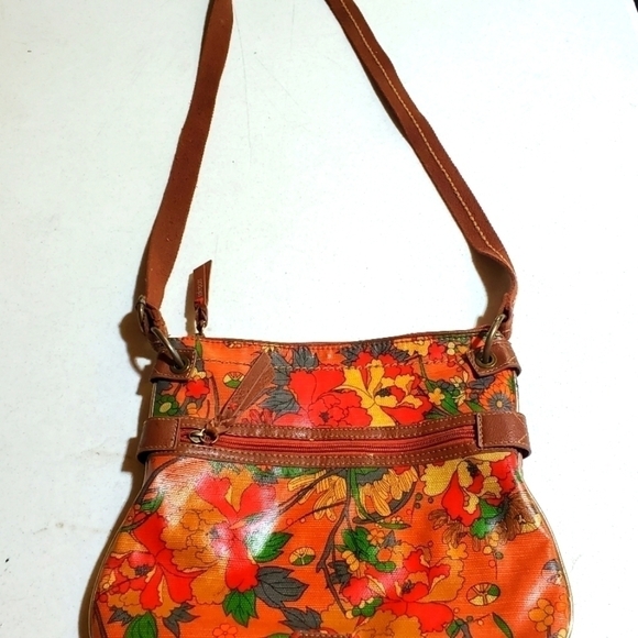 Sakroots Decorative Multi-colored Graphic Shoulder Handbag - Picture 1 of 8
